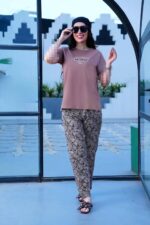 ست تیشرت شلوار پارلا